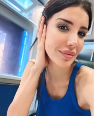 Andrea Rincón Instagram - Domingo: Mi día favorito… 💙