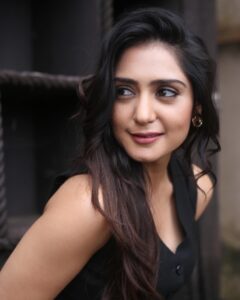 Actress Anjali Tatrari HD Photos and Wallpapers November 2024