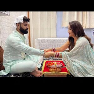 Anju Jadhav Instagram - RAKHI 2024❤️🥰
@_poojajadhav.07_
@iamdeepakjadhav @vickyjadhav08 @poonam_jadhav2211