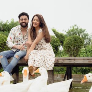Anju Jadhav Instagram - “The best thing to hold onto in life is each other.”

Inhouse Team

Designer Outfits: @viiracouture 
Choose outfits that complement each other and the theme of your shoot. Coordinated colors and styles can make your photos more cohesive.

Makeup and Hair: @rupesh_makeup @nilima.05 
Opt for makeup and hairstyles that enhance your natural beauty and match the vibe of your outfits. Discuss with your stylist to create looks that are both flattering and photogenic.

#PreWeddingShoot
#PreWeddingPhotography
#PreWeddingInspiration
#PreWeddingIdeas
#PreWeddingPhoto
#PreWeddingDay
#PreWeddingLove
#PreWeddingMoments
#PreWeddingVibes
#preweddingcoupleshootinindia 
#Photography
#Photoshoot
#CoupleGoals
#LoveStory
#RomanticShoot
#InstaLove
#InstaCouple
#PhotoOfTheDay
#instagood