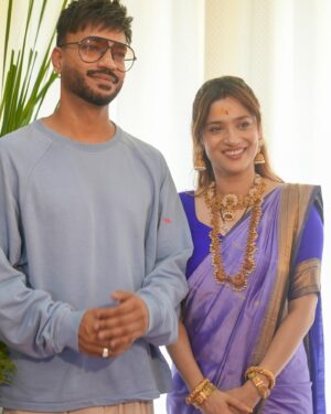 Ankita Lokhande Instagram - Celebrating Gauri ganpati ❤️

Jewel: @the_jewel_gallery
Styled By: @hemlataa9 @stylebyhemlataa with @saloni142_
Saree: @official_pawarhandloom
Photographer: @jogi.media