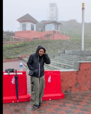 Ankita Shrivastav Instagram - I  may be smiling for you but deep within my bones are playing the xylophone. #freezing 🥶❤️