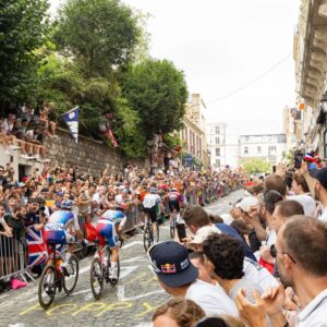 Anne Hidalgo Instagram - Cet été, une immense ferveur s’est emparée de Paris. Les Jeux ont été festifs et populaires. Ils laissent désormais place à un vaste héritage matériel et immatériel dont nous profiterons encore pendant de nombreuses années.

Nous avons su retrouver le goût du commun, celui de pouvoir vibrer, s'entraider et vivre ensemble au-delà de nos différences. Comptez sur moi pour veiller à que cet esprit de concorde, ce bonheur de se retrouver, cette joie de s’émerveiller ensemble, perdure encore longtemps.

📷 @paris2024, Henri Garat, Guillaume Bontemps, @josephinebrueder, @vaalenteing & @jbgurliat
