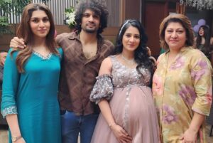 Anu Prabhakar Instagram - Whoa!! This was one baby shower to remember for a lifetime!! Fun, laughter, genuine blessings from people who i love the most. All the credits go to @goldenstar_ganesh sir and the his lovely lady @shilpaaganesh mam for hosting this awesome awesome baby shower for me. Mam you’ve been a friend , a guide , an elder sister and sometimes even a mom whenever needed you the most. I really dont know how to say thanks to you. The food , the decor , the arrangements,  the invitees were just super pinpoint perfect. I really love you mam. Thank you again. Ganesh sir thank you for being the bestest host ever. We laughed soooooo much because of you. Your simplicity since the time I’ve known you is inspirational. Love you too. Thankyou to all who came by to wish me and the baby. I will remember this forever ❤️ Thanks God for all these lovely people in my life 🥰💝
