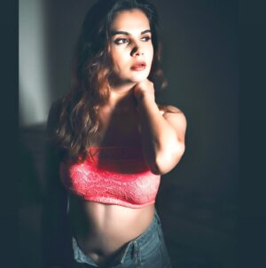 Anupama Agnihotri Instagram - 💗

@portraitbyabhinesh 
#look #looks #sections #xoxo #fyp #page #explorepage #foryou #instamood #instadaily #anupmaagnihotri