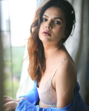 Anupama Agnihotri Instagram - 🦋

@portraitbyabhinesh 

#look #looks #sections #instamood #instadaily #photoeveryday #teamlfg #page #explore #fashion #anupmaagnihotri
