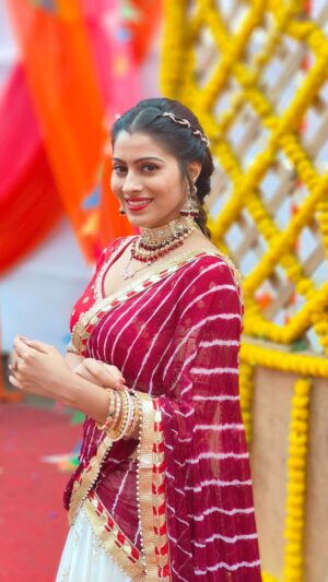 Aparna Dixit Instagram - The last shot is my fav ❤️
Which one is yours? 
I think I am getting better with my editing skills🌷