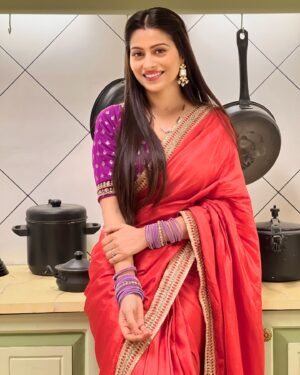 Aparna Dixit Instagram - Ye pyaari si laila ! 🌷