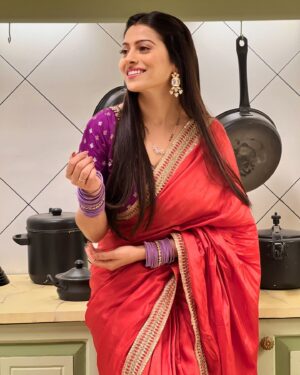 Aparna Dixit Instagram - Ye pyaari si laila ! 🌷