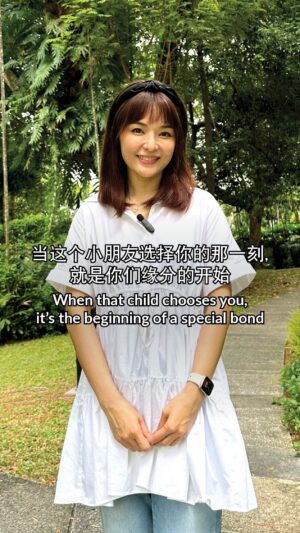 Apple Hong Instagram - “Supporting the less privileged children and transforming them into people who can help others, make me feel deeply touched.” 🥺​

Apple Hong shares her touching six-year journey of sponsoring Sumiya, a shy Mongolian girl who grew into a confident leader. ​

When a child chooses you, it’s the beginning of a special bond. Through World Vision’s Chosenᵀᴹ programme, you can empower a child to make a life-changing choice. Discover how you can be a beacon of hope through our #LinkInBio!​

洪乙心分享了她助养蒙古小女孩苏米亚六年的感人历程，从害羞的小妹妹成长为自信的领导, 帮助年纪较小的孩童。​
​
“童选ᵀᴹ的活动让儿童知道他们生命当中是可以有选择的，这可以带给他们更大的希望。”​

#WorldVisionSG #WVChosen #ChildSponsorship