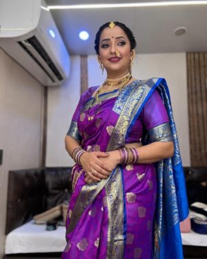 Apurva Nemlekar Instagram - .
All set ready for “Star Pravah Ganeshotsav 2024”…
On 1st Sept at 7pm only on @star_pravah 
.
Makeup - @manmeet_makeup_artist9201 
Costume by: @harshalds
@reema_dsouza18  @raj_rajpurohit11
.
#apurvanemlekar #ganeshotsav #starpravahganeshotsav2024 #khajinabappachyagoshtincha