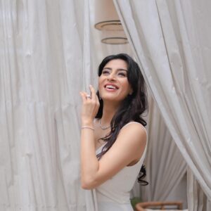 Actress Ashlesha Savant HD Instagram Photos and Wallpapers September 2024