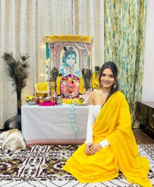 Ashna Kishore Instagram - Happy Krishna Janmashtami 💗🧿😇🥹🥰