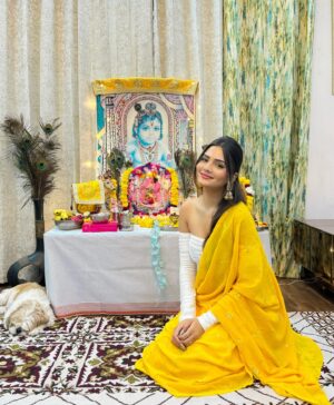 Ashna Kishore Instagram - Happy Krishna Janmashtami 💗🧿😇🥹🥰