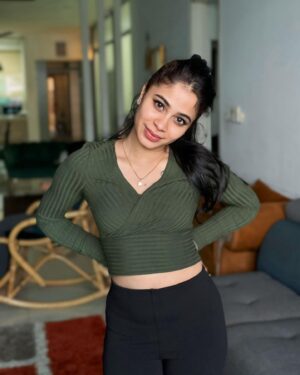 Ashvini Jegathesan Instagram - Too blessed to be stressed 😚💯 #fyp #loveyourself #strongerandbetter #keepmoving #keepshining🌟