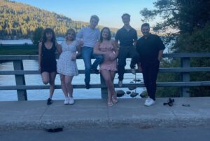 Aubrey Anderson-Emmons Instagram - Lake Tahoe pt.2 I love these people so much🥲