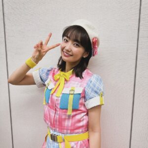 Ayaka Ohashi Instagram - 今日は群馬県富岡市にて #みんなdeどーもくん 公開収録でした🦥
空き時間はずーっとゲームしてます！！

ぜひ放送ご覧ください✨(スタッフ)
