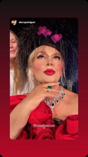 Banu Alkan Instagram - DÜNYAGÜZELLERİ TATİLDENİN ONBİRİNCİ BÖLÜMÜNDEN GÖRÜNTÜLER#istanbul #paris #london #newyork #berlin #india #dubai #vietnam @jlo @kyliejenner @dunyaguzellerimtatilde @banualkanresmi