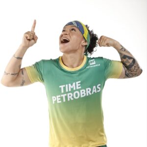 Beatriz Ferreira Instagram - Agradecendo a Deus por todas as oportunidades! @petrobras #timepetrobras
