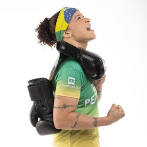 Beatriz Ferreira Instagram - Uma nova fase, novos objetivos e a Petrobras sempre trazendo ainda mais energia e sempre acreditando! @petrobras #timepetrobras