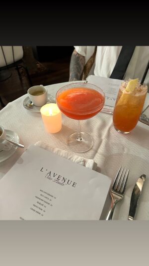 Belle Longwell Instagram - dates with love… 🤍