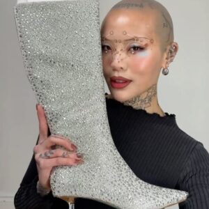Betsey Johnson Instagram - If I had to do over prom, this would’ve been my look #betseybabe