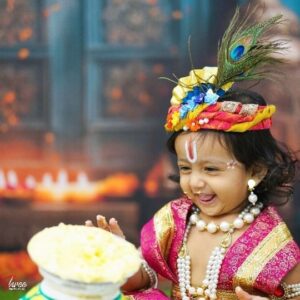 Bharatha Naidu Instagram - Yeaga veetu krishnan🙏🙏🙏

Happy krishna jeyanthi 🙏🙏