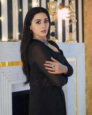 Bhaweeka Chaudhary Instagram - 🖤

📸 @mukul_photography_143