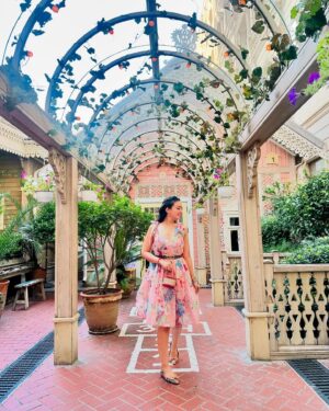 Bhoomika Mirchandani Instagram - 🤍🥂