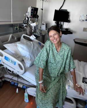 Bianca Balti Instagram - Last Sunday, I checked myself into the ER to find out that my lower abdominal pain was stage 3C ovarian cancer. 
It’s been a week full of fear, pain and tears but mostly love, hope, laughter, and strength. 
(check these pics out for proof, lol)

I have a long journey ahead, but I know I will beat this. For myself, my loved ones (my daughters are at the top of the list), and all of you who need strength, you can borrow some of mine cause I have loads. 

Life happens; give it a reason. 
So far, cancer has given me a chance to find beauty through life’s hurdles.