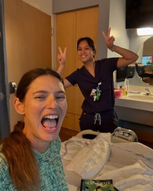 Bianca Balti Instagram - Last Sunday, I checked myself into the ER to find out that my lower abdominal pain was stage 3C ovarian cancer. 
It’s been a week full of fear, pain and tears but mostly love, hope, laughter, and strength. 
(check these pics out for proof, lol)

I have a long journey ahead, but I know I will beat this. For myself, my loved ones (my daughters are at the top of the list), and all of you who need strength, you can borrow some of mine cause I have loads. 

Life happens; give it a reason. 
So far, cancer has given me a chance to find beauty through life’s hurdles.