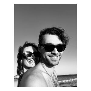 Birce Akalay Instagram - The most blessed summer has begun.

🐚🥂🐦‍🔥🧜🏻‍♀️

& to be continued.

Ps: My home for years. All the employees are my family. I'm glad you're here, let's be together forever.
Thank you all from the bottom of our hearts.
@simurginn 🐾

I love you so much my magic box, my phoenix!
@dilarakarabay 🫀