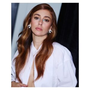 Blanca Suárez Instagram - 🅱🆁🅴🅰🆃🅷🅻🅴🆂🆂
...resaca ♡ Gracias por el amor y por la acogida... 
RESPIRA es vuestra en @netflixes
-

Pic @andresgarlujan the best
Style @_freddyalonso [ @stellamccartney @lesilla @andresgallardofficial ]
Mu&H @mariaverano.mk 
Gracias siempre @guerlain @mariaa.borras & Team
