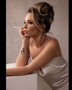Actress Briana Buckmaster HD Instagram Photos and Wallpapers September 2024