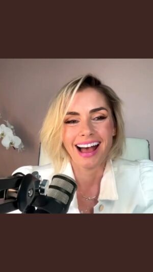 Brianna Brown Instagram - Have you tuned into the latest MYM Podcast episode featuring @alexisjones? 🌟🎙️

Alexis is a global sensation - an acclaimed speaker, media personality, activist, and the brilliant mind behind books “I Am That Girl” and “Joy Hunter.”

Head to the episode’s show notes for a direct link to her books, and check out her TEDx talk that’s racked up over a million views! Plus, catch the full video version of our podcast on our YouTube Channel.

Explore Alexis’s amazing journey and insights today via the link in my bio! Available on Spotify, Apple Podcasts, and YouTube. Don’t forget to dive into the show notes for extra recommendations and resources to dive even deeper (and learn Alexis’s favorite nourishing recipe!). 🤎

#MYMPodcast #ManifestingYourMissionPodcast #BriannaBrownKeen #AlexisJones #IAmThatGirl #ProtectHer #JoyHunter #Oprah #TEDtalk #WhiteHouse #United Nations #Survivor #Google #Tribe #GenderEquality