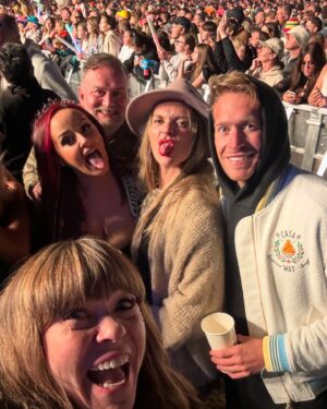 Briony May Williams Instagram - Oh @carfestevent you absolute beauty!!! ❤️ New friends, old friends, Carfest family…it was pure joy as always 💕

This is the second year I’ve hosted the Chef’s Stage, sponsored by the awesome @cuisinart_europe, and it really is an honour to be surrounded by such incredible chefs. I learnt so much and had the best time. There are too many wonderful moments to mention and I was enjoying myself so much I didn’t take pics of everyone but thank you to each and every amazing chef who joined me on the stage 💕

An extra special HUGE thank you to the amazing team behind the scenes, none of it is possible without them, they work so hard!! You are all angels Victoria, Cora, Angela, Natalie, Ben, Pamela, Tara, Lynn and Jo ❤️

And of course @tvsandyclarke you’re a blooming legend for organising such a sensational Food Fest, it blows my mind how you manage it all! Thank you for having faith in me to look after the Chef’s Stage for you 💕

Thank you to all the Carfesters who came to see us, you really are the best audience!!! ⭐️

#carfest #foodfest