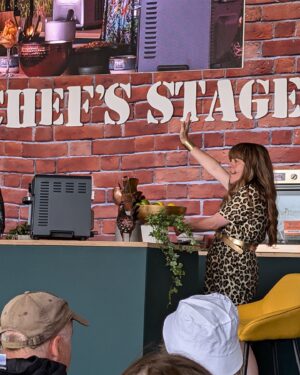 Briony May Williams Instagram - Oh @carfestevent you absolute beauty!!! ❤️ New friends, old friends, Carfest family…it was pure joy as always 💕

This is the second year I’ve hosted the Chef’s Stage, sponsored by the awesome @cuisinart_europe, and it really is an honour to be surrounded by such incredible chefs. I learnt so much and had the best time. There are too many wonderful moments to mention and I was enjoying myself so much I didn’t take pics of everyone but thank you to each and every amazing chef who joined me on the stage 💕

An extra special HUGE thank you to the amazing team behind the scenes, none of it is possible without them, they work so hard!! You are all angels Victoria, Cora, Angela, Natalie, Ben, Pamela, Tara, Lynn and Jo ❤️

And of course @tvsandyclarke you’re a blooming legend for organising such a sensational Food Fest, it blows my mind how you manage it all! Thank you for having faith in me to look after the Chef’s Stage for you 💕

Thank you to all the Carfesters who came to see us, you really are the best audience!!! ⭐️

#carfest #foodfest