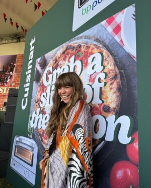 Briony May Williams Instagram - Oh @carfestevent you absolute beauty!!! ❤️ New friends, old friends, Carfest family…it was pure joy as always 💕

This is the second year I’ve hosted the Chef’s Stage, sponsored by the awesome @cuisinart_europe, and it really is an honour to be surrounded by such incredible chefs. I learnt so much and had the best time. There are too many wonderful moments to mention and I was enjoying myself so much I didn’t take pics of everyone but thank you to each and every amazing chef who joined me on the stage 💕

An extra special HUGE thank you to the amazing team behind the scenes, none of it is possible without them, they work so hard!! You are all angels Victoria, Cora, Angela, Natalie, Ben, Pamela, Tara, Lynn and Jo ❤️

And of course @tvsandyclarke you’re a blooming legend for organising such a sensational Food Fest, it blows my mind how you manage it all! Thank you for having faith in me to look after the Chef’s Stage for you 💕

Thank you to all the Carfesters who came to see us, you really are the best audience!!! ⭐️

#carfest #foodfest