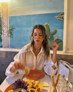 Actress Buçe Buse Kahraman HD Instagram Photos and Wallpapers September 2024