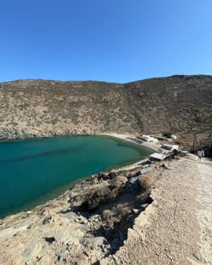 Camila Raznovich Instagram - Sifnos’s magic #august24 #summertime #cyclades #lifeatthebeach #us #buildingmemories❤️