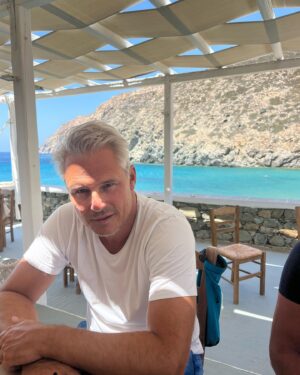 Camila Raznovich Instagram - Sifnos’s magic #august24 #summertime #cyclades #lifeatthebeach #us #buildingmemories❤️