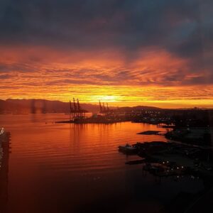 Camila Selser Instagram - Sin filtros¡¡¡ Buenos días Vancouver 😍 #laamistadesunviaje #explorebc #explorecanada