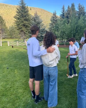 Candace Nelson Instagram - 🇺🇸 Happy Labor Day weekend!

Saying farewell to summer is so hard. I’m missing those long Sun Valley summer days, but feeling recharged and ready to dive into fall! 🍂

Looking ahead and lots to look forward to: speaking engagements, Pizzana happenings and exciting moves with some of my investments. Can’t wait to share all with you!

Let’s go! 🚀💥🚀

How are you feeling this weekend?