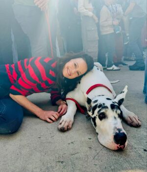 Carla Gugino Instagram - No words. ❤️ @bing.the.great.dane ❤️ #telluridefilmfestival