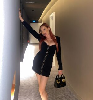 Carmit Bachar Instagram - 9/4/24 ♍️ Loving myself hard. Giving myself grace. Enforcing my boundaries. Remembering who tf I am, just ever evolving. I’ve always been that girl. 
So incredibly grateful for this beautiful life with all the blessings and lessons✨
Thank you to everyone that has loved me, inspired me, contributed and fucked me over along the way… it made me a next level bad ass❤️‍🔥 💋
 #virgo #50andfine #nofilter #selflove #journey
& yes this post is late! I’m on MY time 🤌🏼