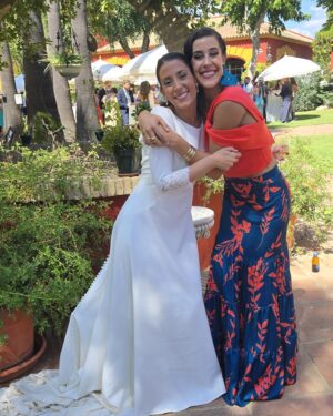 Carolina Marín Instagram - Cómo me alegro de haber estado contigo en un día así @laura_san_esc ❤️ Sé feliz y disfruta de la vida, ojalá seguir viéndolo a tu lado ✨