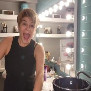 Carolina Papaleo Instagram - Arriba Remolones 

#arriba 
#Remolones 
#perros
#heridas
#canal
#youtube