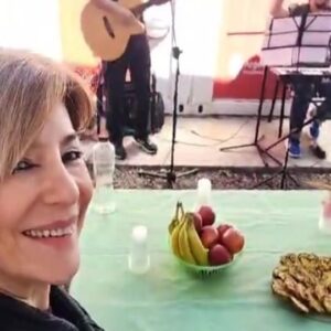 Carolina Papaleo Instagram - Disfrutando el festejo anticipado del día de la Sanidad y de la Primavera con el personal de @upahm11varela 
Vine a visitar a @rachelesteticista 
Ella ahora en una interconsulta y yo me quede haciendo el aguante
