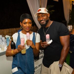 Caroline Chikezie Instagram - The Family Reunion = Arrive as friends, leave as family! #90sNight #DNice #TheFamilyReunion #FamilyAffair #FoodfortheSoul #Foodies