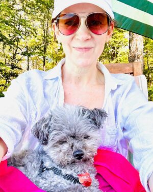 Carrie Preston Instagram - Celebrating #NationalDogDay with the best 💕🐶#Chumley